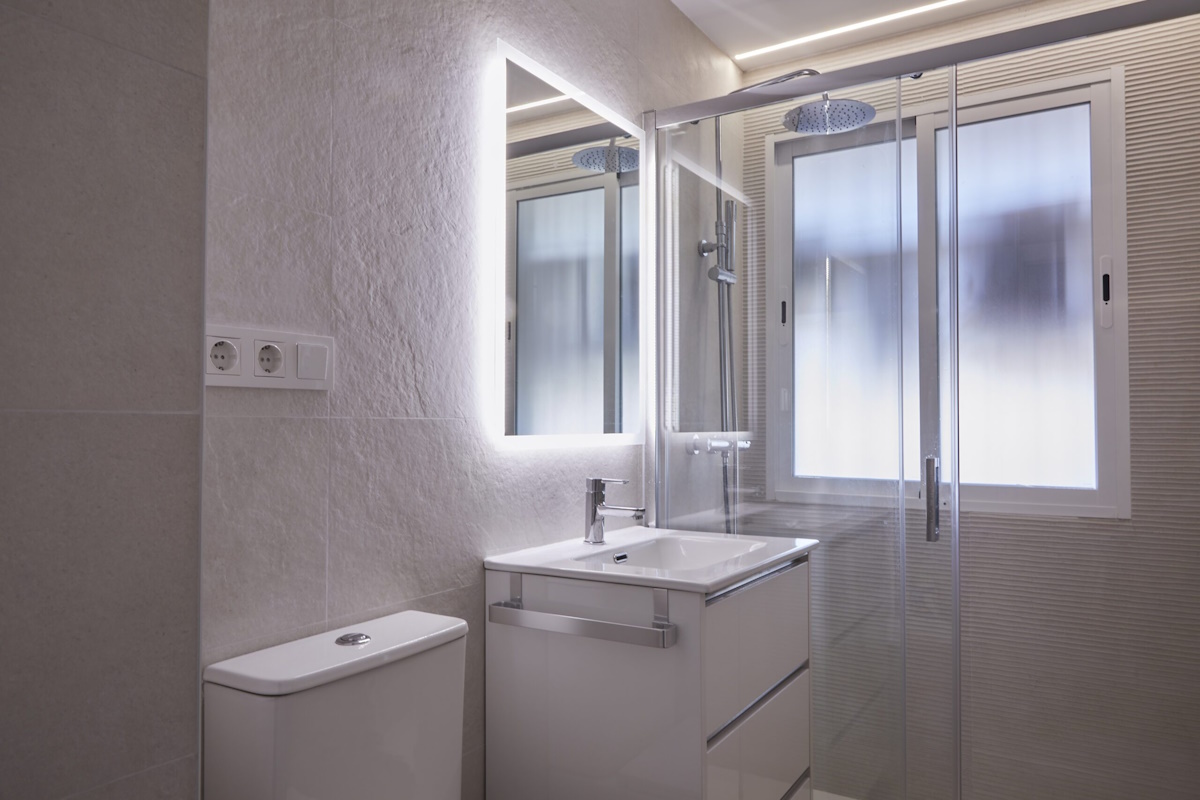 Materiales de alta calidad para baños Cambrils